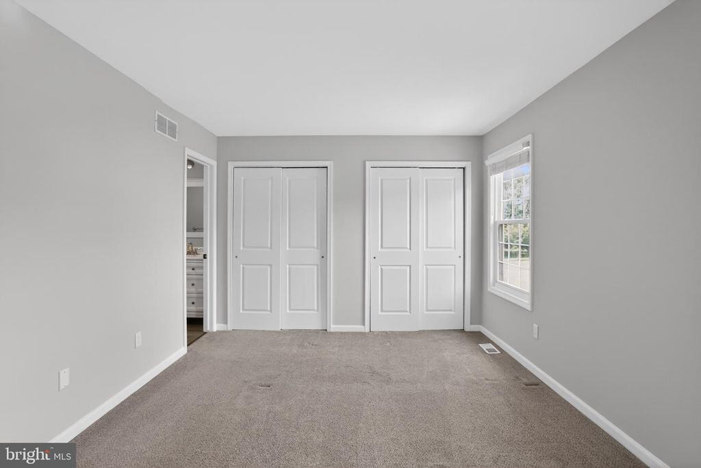 Image 20 of property listing at 501 SOMERSET CT, Lansdale, PA 19446