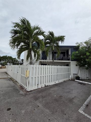 15434 SW 85th Ln 154, Miami, FL 33193