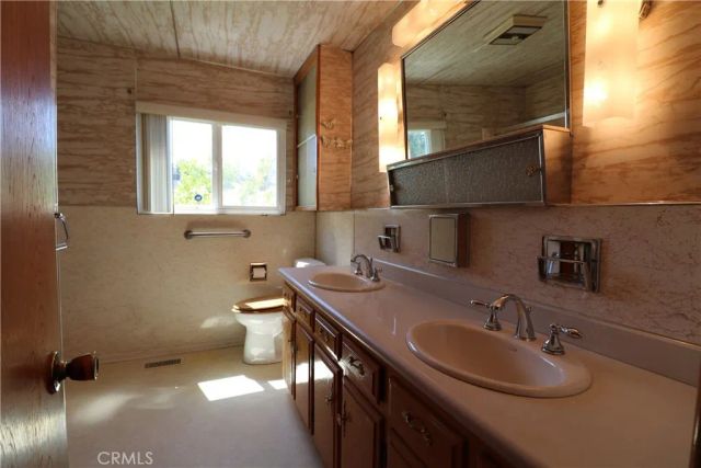 10014 Leona, Tujunga, CA 91042