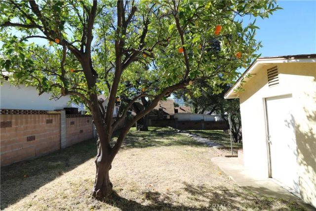 10014 Leona, Tujunga, CA 91042