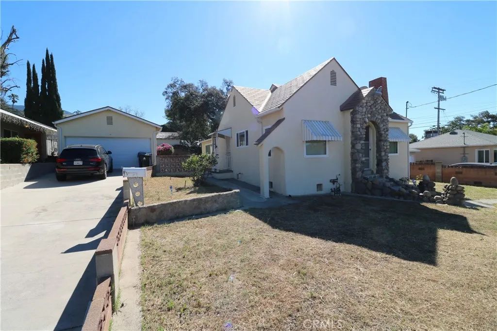 10014 Leona, Tujunga, CA 91042