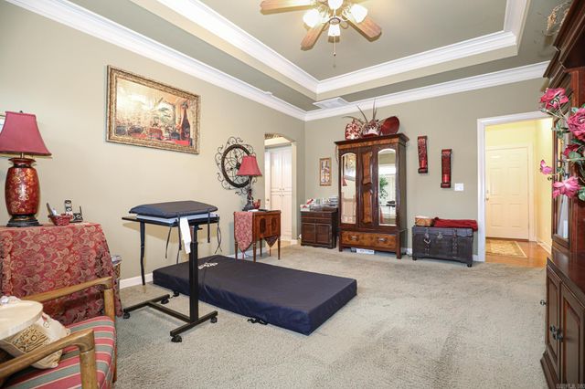 5021 MANHATTAN DR, Benton, AR 72019