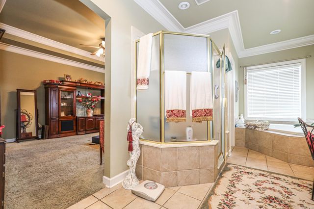 5021 MANHATTAN DR, Benton, AR 72019