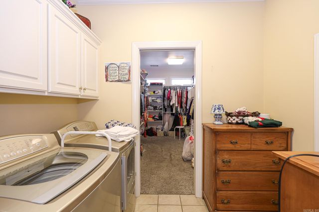 5021 MANHATTAN DR, Benton, AR 72019