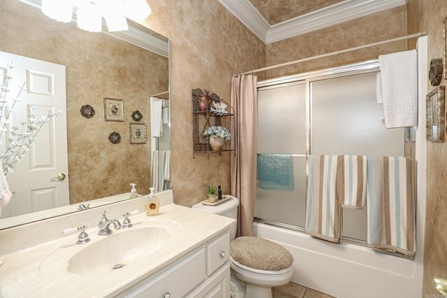 5021 MANHATTAN DR, Benton, AR 72019