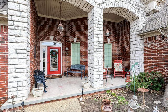 5021 MANHATTAN DR, Benton, AR 72019