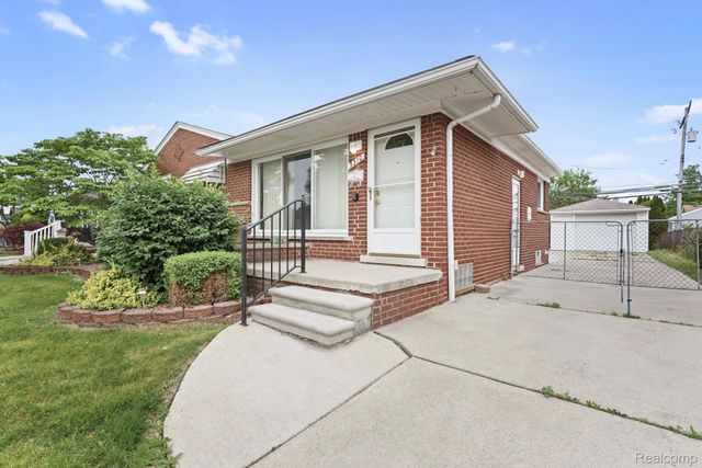 3310 Maidstone Street, Trenton, MI 48183