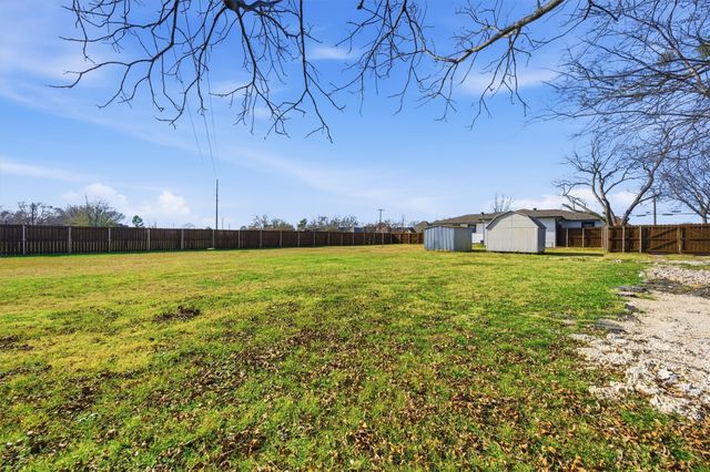 2805 Rex Cruse Drive, Sherman, TX 75092