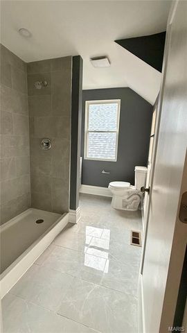 5849 De Giverville Avenue, St Louis, MO 63112
