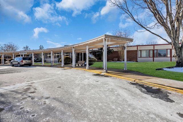 617C Huntington Drive, Lakewood, NJ 08701