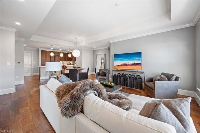 9123 Strada PL 7404, Naples, FL 34108