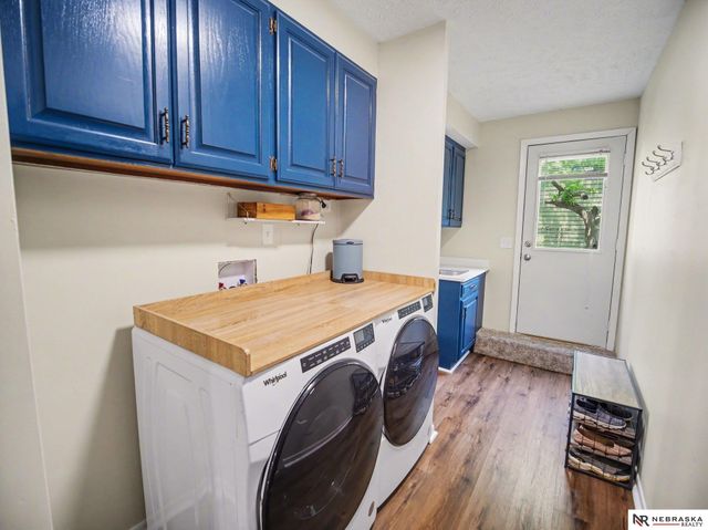 2611 S 75th Street, Lincoln, NE 68506