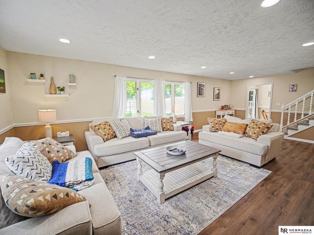 2611 S 75th Street, Lincoln, NE 68506