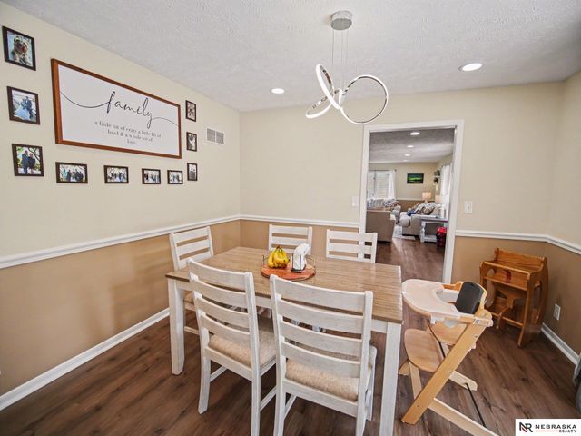 2611 S 75th Street, Lincoln, NE 68506