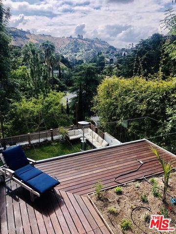 2690 Zorada Drive, Los Angeles, CA 90046