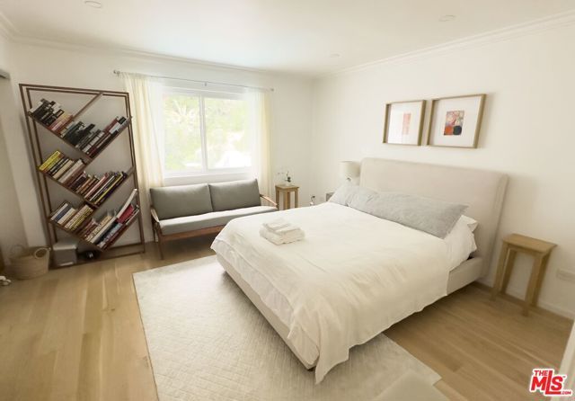 2690 Zorada Drive, Los Angeles, CA 90046