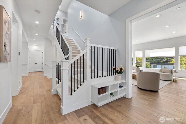 328 Slater Street S, Kirkland, WA 98033