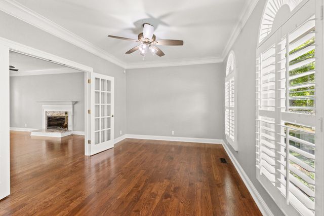 318 Logans Cir, Franklin, TN 37067