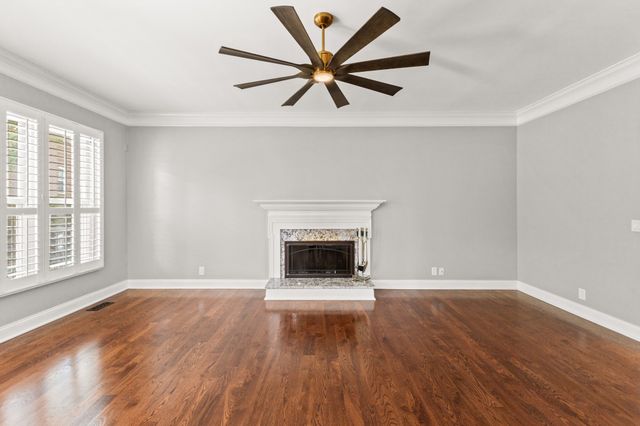 318 Logans Cir, Franklin, TN 37067