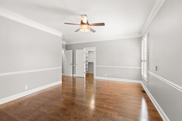 318 Logans Cir, Franklin, TN 37067