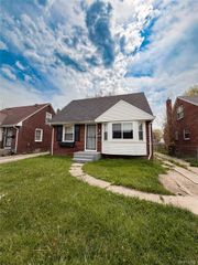 14134 Collingham Drive, Detroit, MI 48205
