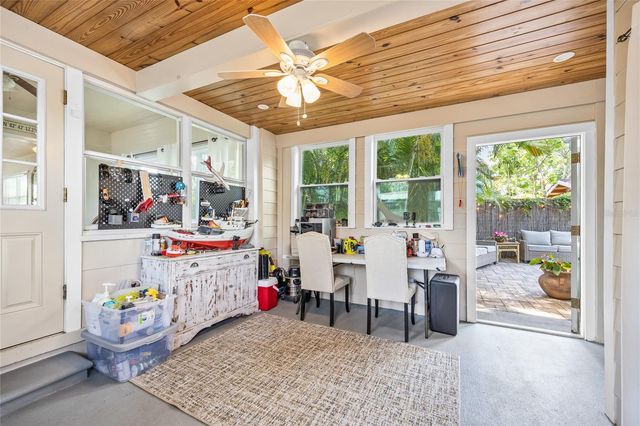 2709 UPTON STREET S, Gulfport, FL 33711