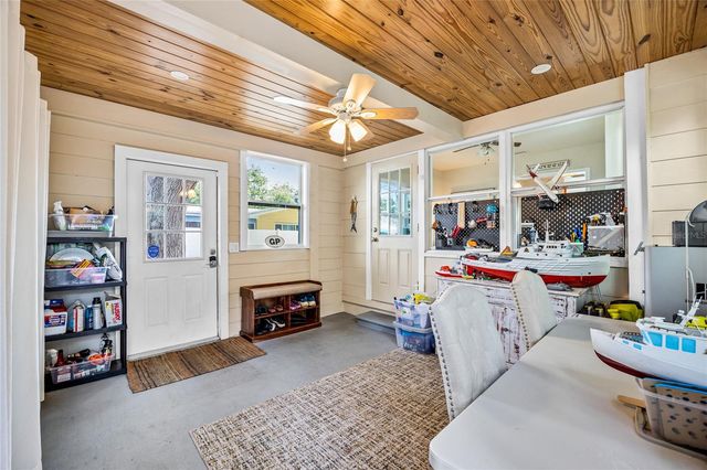 2709 UPTON STREET S, Gulfport, FL 33711