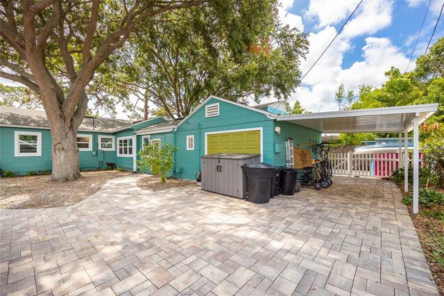 2709 UPTON STREET S, Gulfport, FL 33711