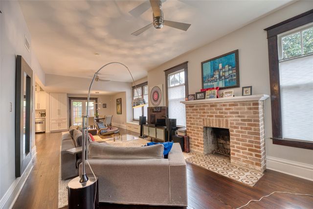 1108 Hyde Park Boulevard, Houston, TX 77006