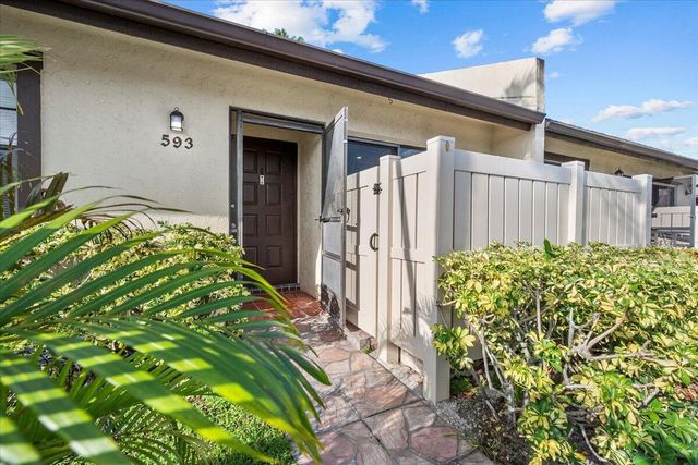 593 Banks Road 593, Margate, FL 33063