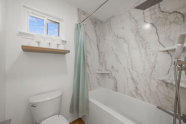 1004 HUGHMONT DR, Pflugerville, TX 78660