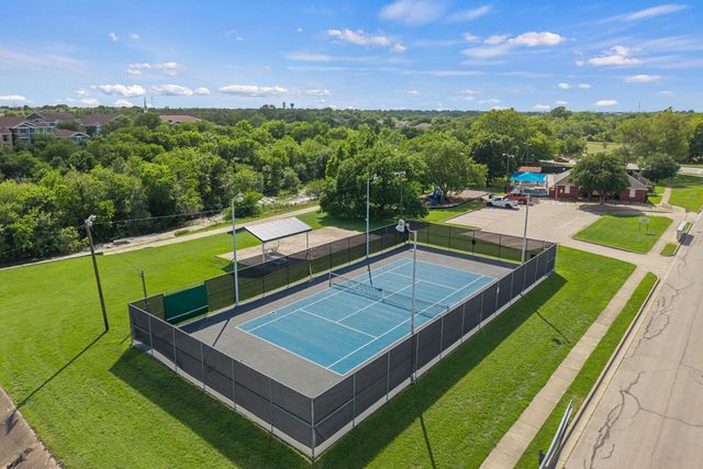 1004 HUGHMONT DR, Pflugerville, TX 78660