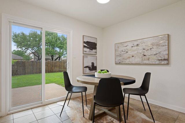 1004 HUGHMONT DR, Pflugerville, TX 78660