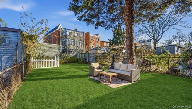 54-09 80th Street, Elmhurst, NY 11373