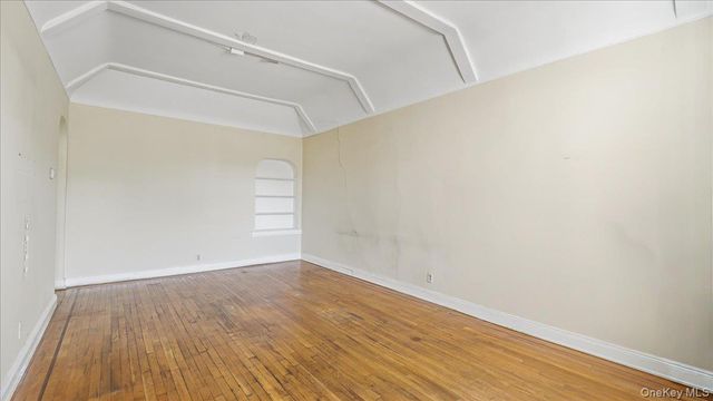 54-09 80th Street, Elmhurst, NY 11373