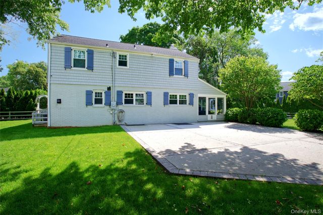 7 Merillon Avenue, Garden City, NY 11530