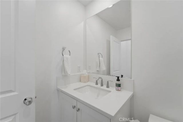 26661 Blue Hills Loop, Valencia, CA 91381