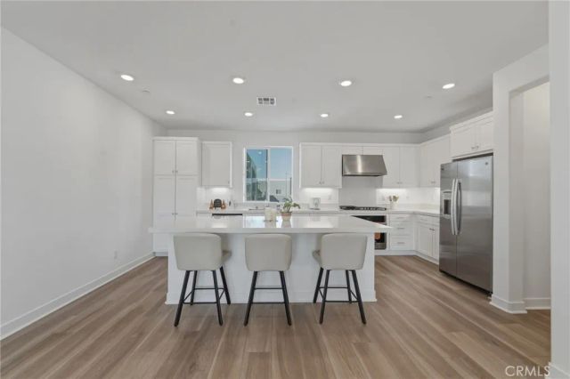 26661 Blue Hills Loop, Valencia, CA 91381