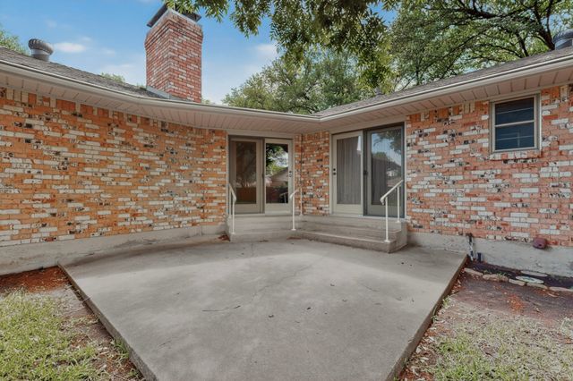 521 Kathy Drive, Mesquite, TX 75149