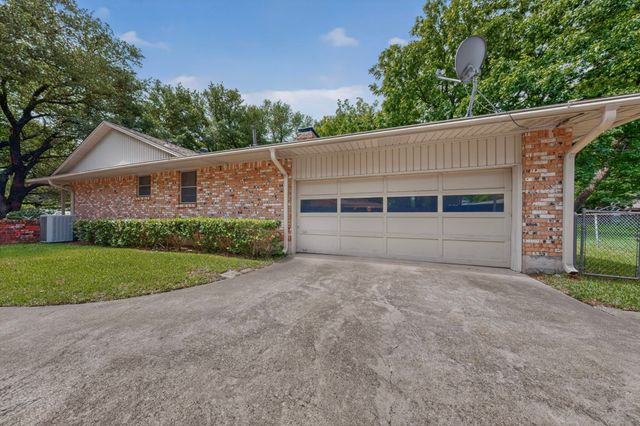521 Kathy Drive, Mesquite, TX 75149