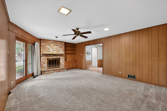 521 Kathy Drive, Mesquite, TX 75149