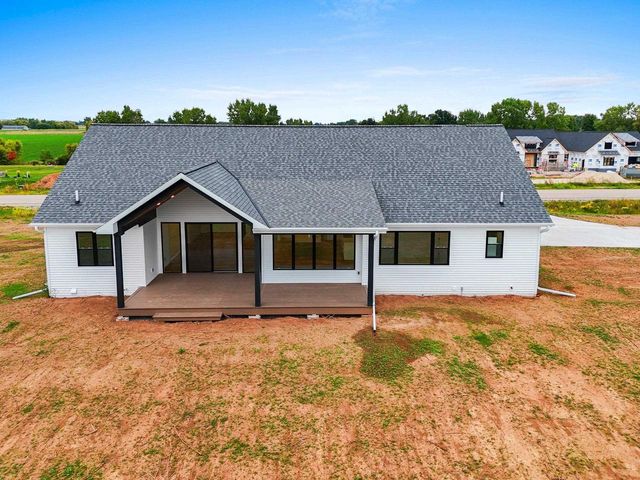 3161 TRINITY COURT, De Pere, WI 54115