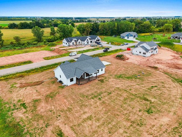 3161 TRINITY COURT, De Pere, WI 54115