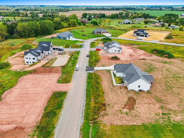 3161 TRINITY COURT, De Pere, WI 54115