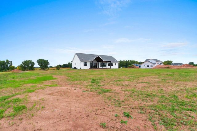 3161 TRINITY COURT, De Pere, WI 54115