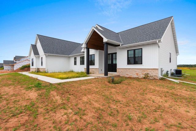 3161 TRINITY COURT, De Pere, WI 54115