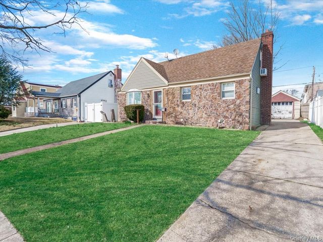 215 Hathaway Avenue, Elmont, NY 11003