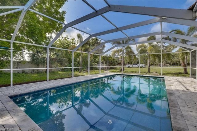 17900 Oak Creek RD, Alva, FL 33920