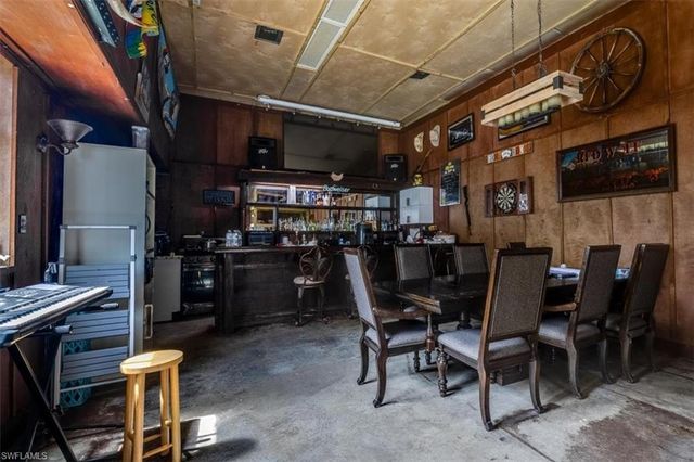 17900 Oak Creek RD, Alva, FL 33920