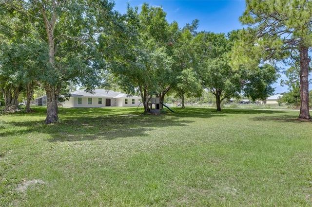 17900 Oak Creek RD, Alva, FL 33920